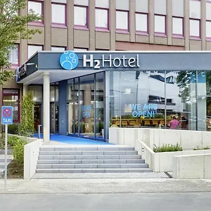 h2-hotel-dusseldorf-seestern.dusseldorf-hotel.net/